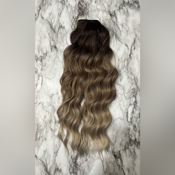 Human hair blend Beautiful Vanilla Blonde Wavy hair Extensions Clip ins - Picture 4 of 11